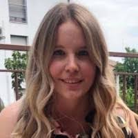 Linda Castagna's Instagram, Twitter & Facebook