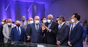أعلن هشام طلعت مصطفى الرئيس التنفيذي والعضو المنتدب للمحموعة أن مدينة نور أول مدينة ذكية يطورها القطاع الخاص في مصر علي مساحة ٥٠٠٠ فدان أمام العاصمة الإدارية الجديدة بإجمالي استثمارات ٥٠٠ مليار جنيه. Gxo4mr3mxvfb3m