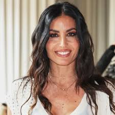 Kate Middleton, «spinta in prima linea come futura regina»