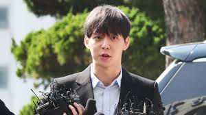 On august 18, park yoochun's current agency, ricielo, stated that about a month ago, park. Park Yoochun Arrested Warrant Decisive Evidence Of Drug Positive Teller Report