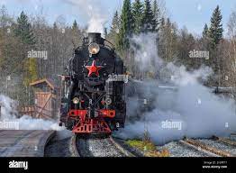 Ruskeala Russia October 07 2021 The Tourist Retro Train Ruskeala Express Arrives On The Station Of Ruskeala Mountain Park On A Sunny October Da Stock Photo Alamy
