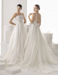 Rosa Clara Bridal Romantic Wedding Dress With Cathedral Train Short Wedding Gowns Wedding Dresses Wedding Dresses 2014