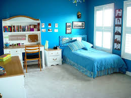 Love all types of styles and clothes be comfy tomboyish but girly : Tomboy Bedroom Layjao