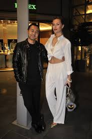 Maybe you would like to learn more about one of these? Snob Magazin Sur Twitter Serdar Ortac Tan Bosanan Chloe Loughnan Dan Flas Hamle Https T Co Ia79w499ai Chloeloughnan