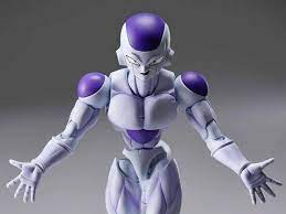 Even the complete obliteration of his physical form can't stop the galaxy's most evil overlord. Dragon Ball Z Figure Rise Standard Final Form Frieza Model Kit