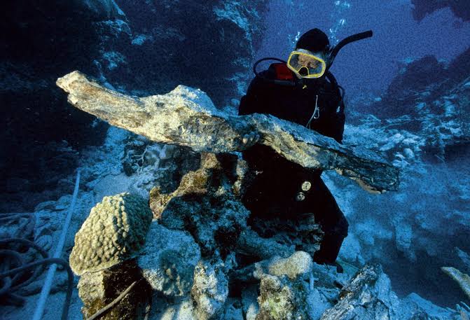 ᐈ LOS INCREÍBLES TESOROS ENCONTRADOS EN UN GALEÓN ESPAÑOL HUNDIDO CERCA DE  BAHAMAS HACE 350 AÑOS