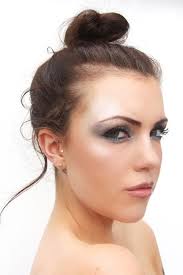 Isabel Bassett's Instagram, Twitter & Facebook