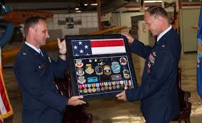 During a retirement ceremony, it's nice to have something special for your lady. 72 Thoughtful Air Force Retirement Gifts To Celebrate Your Usaf Warrior Gift A Soldier