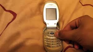 Samsung T100 Retro Mobile Flip Phone ...