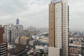 May 31, 2021 · la carrera del vehículo mazda blanco culminó en tucapel jimenez, donde el automóvil destruyó una señalética. Ferienwohnung Tucapel Chile Santiago Booking Com