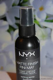 | nyx long lasting makeup setting spray matte finish (mss01) /dewy. Nyx Matte Finish Long Lasting Setting Spray Fixiert Mein Make Up Und Uberlebt Auch Bei 40 Grad Hitze Sehr Gut Ich Habe Ein Experiment Durchgefuhrt Und Alle Eigenschaften Selbst Gepruft