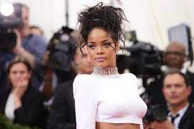 Rihanna is a barbadian singer, songwriter, actress, and businesswoman. Rihanna Net Worth Celebrity Net Worth Updated August 2021