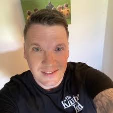 Dan Moorman's Instagram, Twitter & Facebook