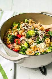 Easy One Pot Pasta With Ground Beef And Broccoli Recipe One Pot Pasta Ground Beef Easy One Pot Pasta Recipe