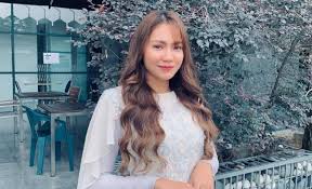 The real taurus lady ✨ any enquires, two methods below. Aprena Manrose Positif Covid 19