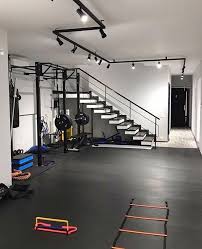 Here are a few design ideas which can transform your gym into a place you would want to spend your time at. Pin By Iasonas A On Fitness Home Gym Home Gym Design Dream Home Gym Home Gym Basement