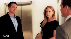 PiliTF в X: „#SashaRoiz as Thomas Kessler #SarahRafferty as Donna Paulsen  #GabrielMacht as Harvey Specter #Suits 8x14 "Peas in a Pod" #Suits  #SuitsUsa #SuitsFans #ThomasKessler #DonnaPaulsen #HarveySpecter Pic (2)  PromotionalPicture https://t.co ...