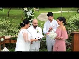 Boyet de leon's sister held at the south grill, janine gutierrez formally introduces her suitor rayver cruz to the de leon family. That Janver Moment Janine Gutierrez Rayver Cruz At The Lotlot Fadi Wedding Youtube