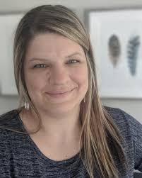 Catherine Hetzel's Instagram, Twitter & Facebook