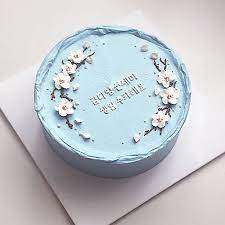 These are tiny three layer pastel cakes. Subtle Cake Blue Purple