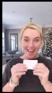 🌟HOLIDAY GIFTING🌟Tis the season to spread holiday cheer and support our  local small businesses! To help you support small, I've partnered with some  of my favorite Chicago Bloggers to gift one of you ...