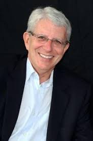 Amazon.com: Literature: Reading, Reacting, Writing, Compact Edition (with  Lit21 CD-ROM Version 1.5): 9781413006414: Kirszner, Laurie G., Mandell,  Stephen R.: Books