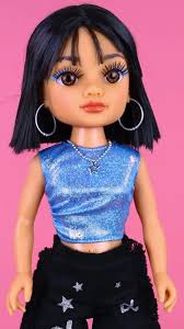 Descubre la nueva muñeca Nancy Aitana: ¡Diversión total!
