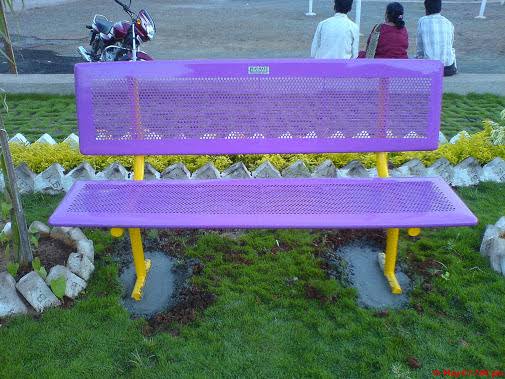 FRROSKILLS PLAIN BENCH product image