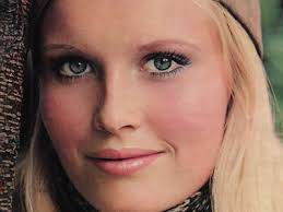 Alice Magdalen Sarah Ormsby-Gore (1952-1995) -...