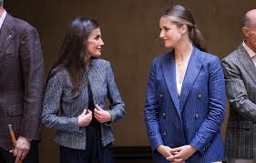 Letizia ortiz and Leonor Asturias💖 . #princessleonor #leonor #Letizia