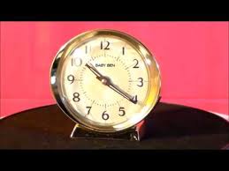 Setting the time turn the time. Westclox Baby Ben 11605a Classic Wind Up Alarm Clock Youtube