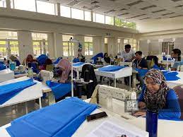 You are now browsing the page of post office pejabat pos besar melaka, this is a free listing provided by newpages, malaysia no.1 business portal. Covid 19 Pusat Rehabilitasi Perkeso Hasilkan Ppe Untuk Barisan Hadapan