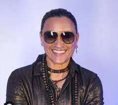 Nilda Oquendo's Instagram, Twitter & Facebook