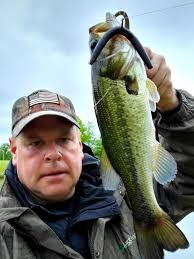 Anyone ever fish Andrews lake or Coursey's Pond just curious how they are??