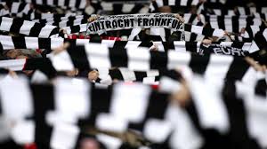 Die drei neuen vereinsvorstände stellen sich vor. Wer Zeigt Ubertragt Eintracht Frankfurt Gegen Fc Basel Heute Live Im Tv Und Livestream Dazn News Deutschland