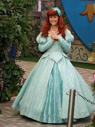 Ariel At Disney Princess Fantasy Faire Http Www Tutorfrog Com Ariel At Disney Princess Fantasy Faire 3 Fantasy Princess Ariel Disneyland Disney Princess