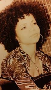 Tracy Amos's Instagram, Twitter & Facebook