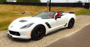 Showing the 2015 chevrolet corvette z06 2dr convertible. The Corvette Z06 Is A 650 Horsepower Video Camera Ars Technica