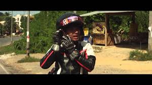 A superbike enthusiast, bidin manages to buy his dream bike after stumbling across a bag of money in a dead man's car. Bikers Kental 23 May 2013 Official Teaser Promo Youtube
