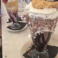 We offer both indoor and outdoor dining. Mom S Kitchen Bar Astoria Queens Ny