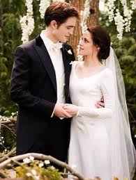 Breaking Dawn More Part 1 Pics Twilight Wedding Twilight Wedding Dresses Movie Wedding Dresses
