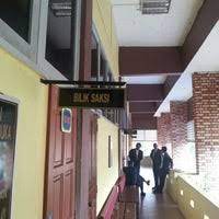 Parim kohtud kohas temerluh, pahangi osariik. Photos At Mahkamah Majistret Tinggi Temerloh Courthouse In Temerloh