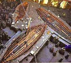 Later settlements were probably built on the hillside of pilavtepe, in the district called andızkulesi today. Neapolis Italy Roman Ports