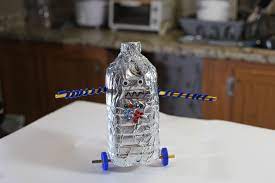 How To Make A Robot For Kids With Home Materials Ehow Make A Robot Kids Robot Project Diy Robot