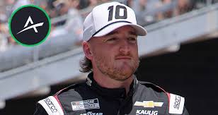 ¡Sanciones en la NASCAR! McDowell y Van Gisbergen al fondo de la parrilla - Imagen principal del artículo