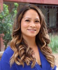 Veronica Oliver's Instagram, Twitter & Facebook