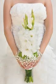 Bridesmaids Flowers Incorporated Within The Bouquet Gladiolus Flowers Could Be A Gladiolus Wedding Bouquet Gladiolus Wedding Flowers Gladiolus Bridal Bouquet