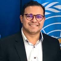 70+ perfis com “Pablo De Castro”