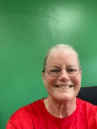 Treadmill run and strength training workout