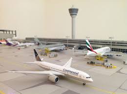 Herpa 1 500 Airport Diarama Airport Aircraft Model